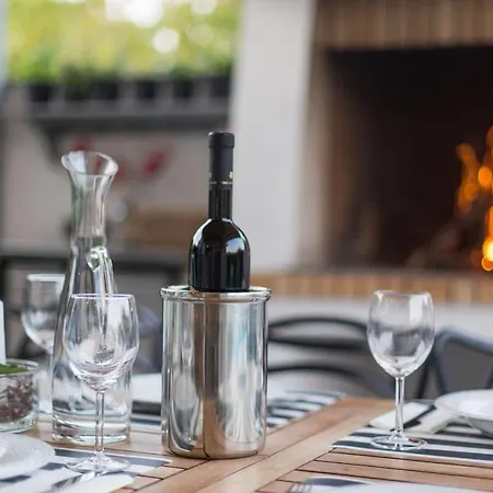 Rotondo-charming Few Steps From *