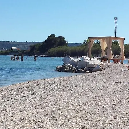 Rotondo-charming Few Steps From Villa Kaštela