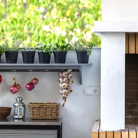 Rotondo-charming Few Steps From Kaštela