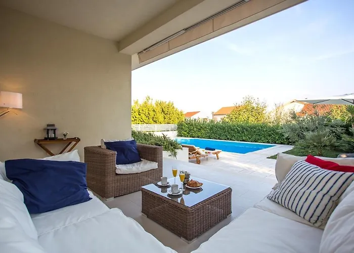 Villa Rotondo-charming Few Steps From